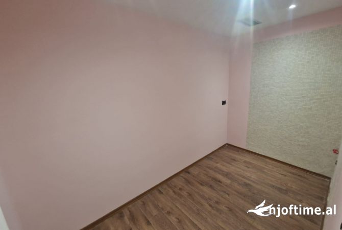 Ambjent multifunksional per qera tek 21 Dhjetori!