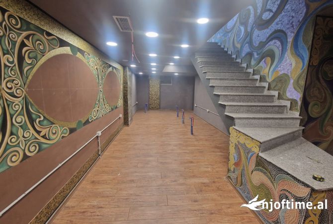 Ambjent multifunksional per qera tek 21 Dhjetori!