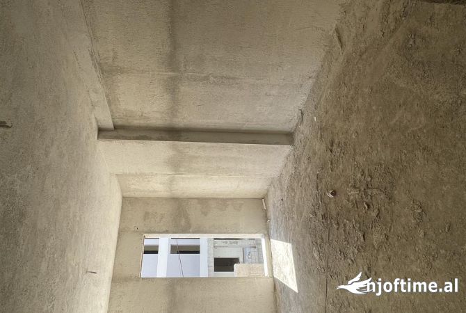 Shtepi ne shitje 2+1 ne Tirane - 92,000 Euro