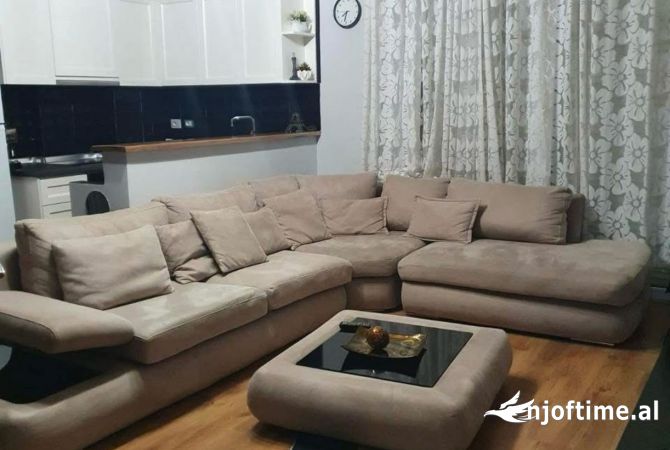 Shtepi ne shitje 2+1 ne Tirane - 150,000 Euro