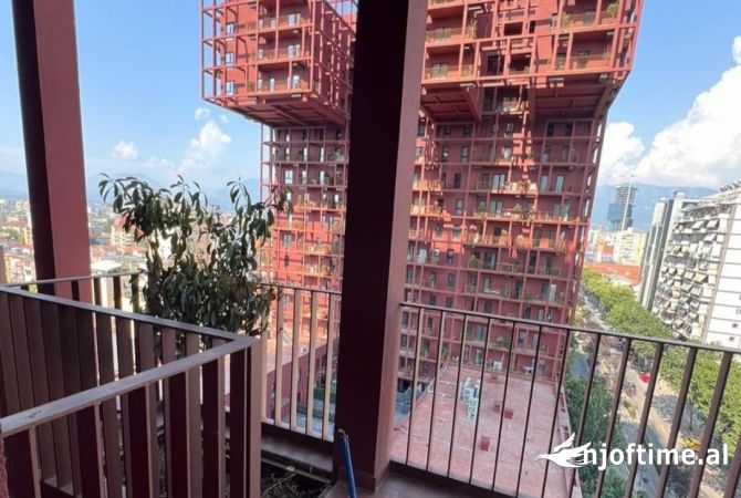 Ambient biznesi me qera 3+1 ne Tirane - 1,000 Euro