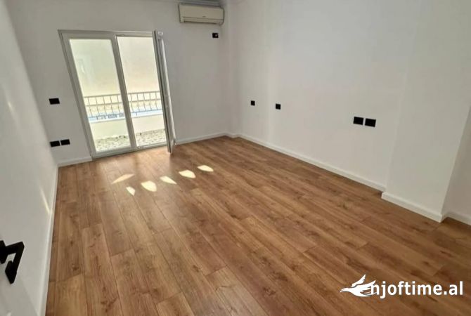 Shtepi ne shitje 2+1 ne Tirane - 155,000 Euro