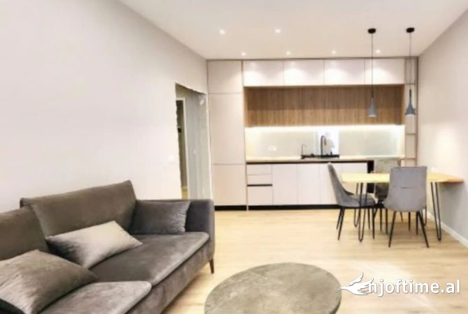 Shtepi ne shitje 1+1 ne Tirane - 165,000 Euro