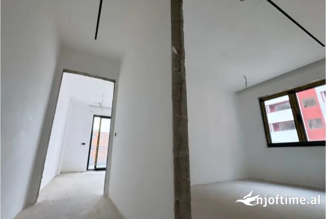 Shtepi ne shitje 1+1 ne Tirane - 114,000 Euro