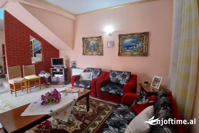 Shtepi me qera 3+1 ne Tirane - 800 Euro