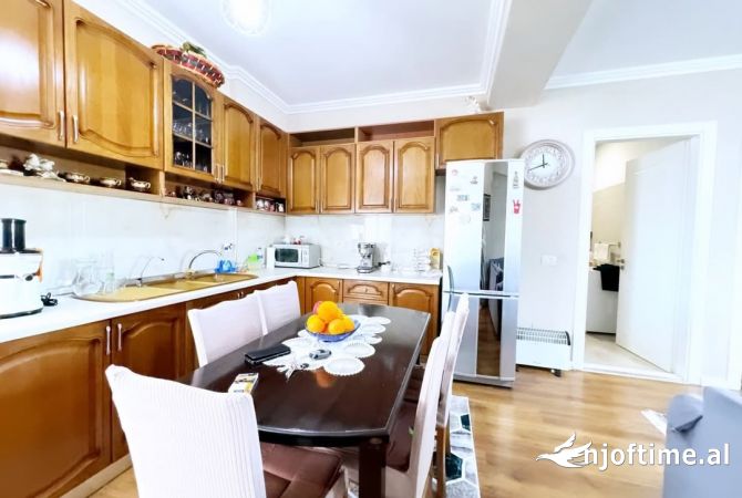 Shtepi ne shitje 1+1 ne Tirane - 135,000 Euro