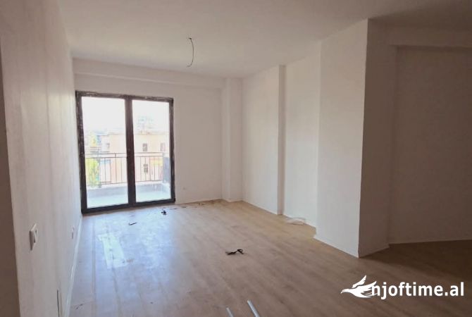 Shtepi ne shitje 2+1 ne Tirane - 246,000 Euro