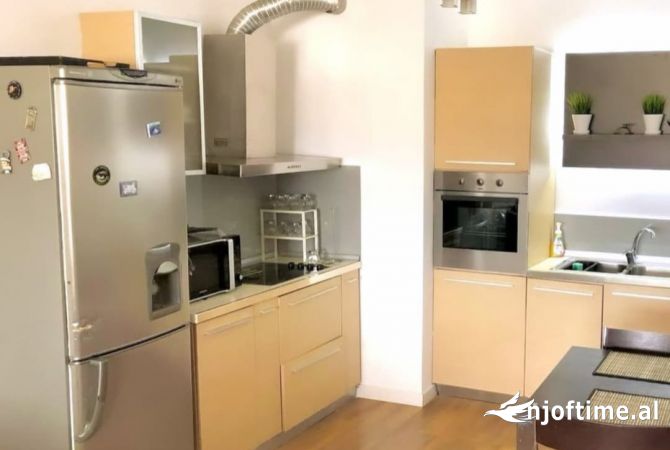 Shtepi ne shitje 2+1 ne Tirane - 289,000 Euro