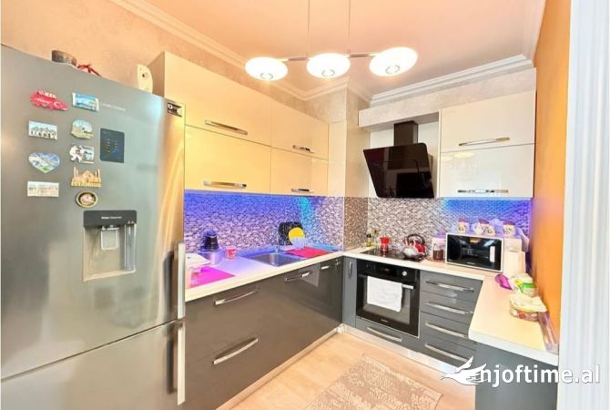 Shtepi ne shitje 2+1 ne Tirane - 196,000 Euro