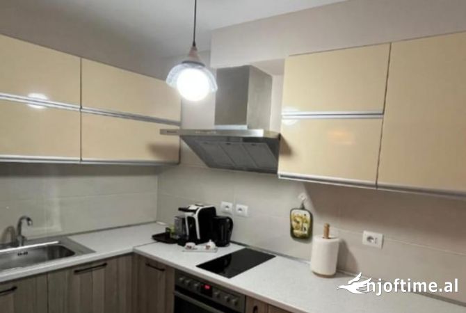 Shtepi me qera 1+1 ne Tirane - 500 Euro