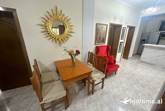 Shtepi me qera 3+1 ne Tirane - 800 Euro