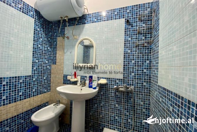 Shtepi me qera Apartament ne Tirane, 1+1, Mobilimi E mobiluar, Pagesa 600  Euro.