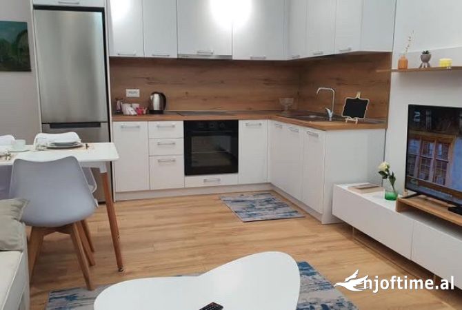 Shtepi me qera 1+1 ne Tirane - 550 Euro