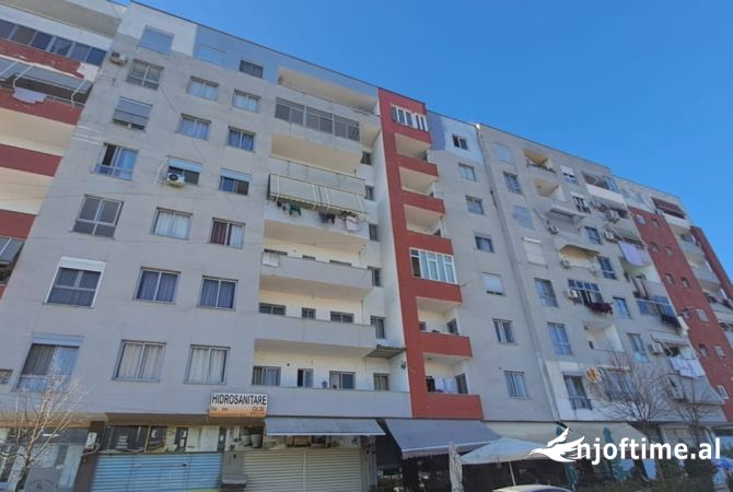 Shtepi ne shitje Apartament ne Tirane, 1+1, Mobilimi E mobiluar, Pagesa 65,000  Euro.