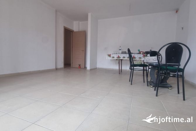 Shtepi ne shitje 3+1 ne Durres - 110,000 Euro