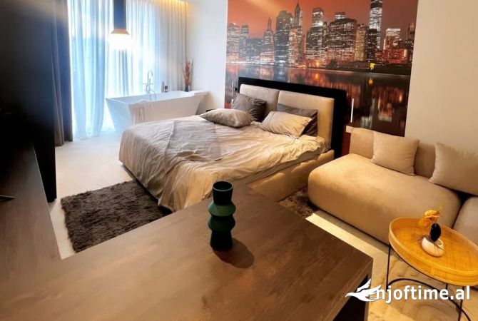 Shesim 3 apartamente ne fillim te Rruges Mine Peza.