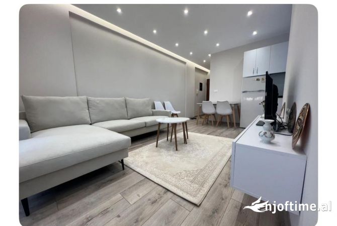 Shtepi ne shitje 1+1 ne Tirane - 135,000 Euro