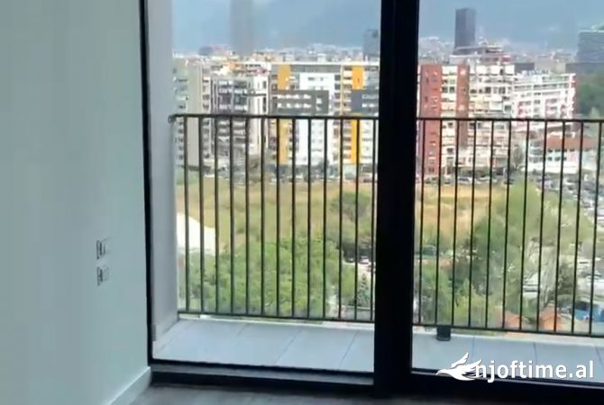 Jepet me qera apartament 2+1 i pershtatshem per zyra te kompleksi "Lake View" te Liqeni Artificial.