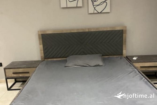 Shtepi me qera Apartament ne Tirane, 1+1, Mobilimi E mobiluar, Pagesa 400  Euro.