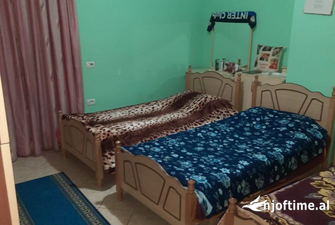 Shtepi ne shitje Apartament ne Tirane, 2+1, Mobilimi E mobiluar, Pagesa 207,000  Euro.