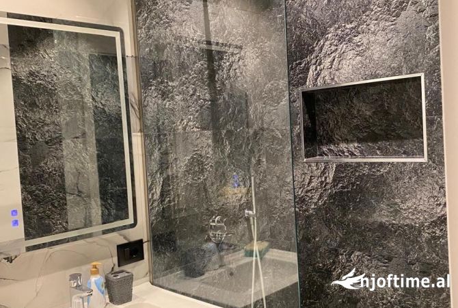 Shtepi me qera Apartament ne Tirane, 1+1, Mobilimi E mobiluar, Pagesa 600  Euro.