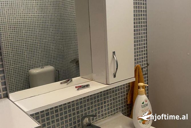 Shtepi ne shitje Apartament ne Durres, 2+1, Mobilimi E mobiluar, Pagesa 285,000  Euro.