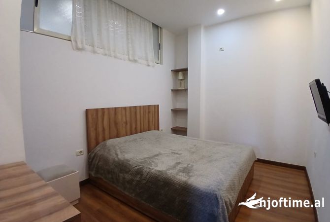 Shtepi me qera 1+1 ne Tirane - 600 Euro