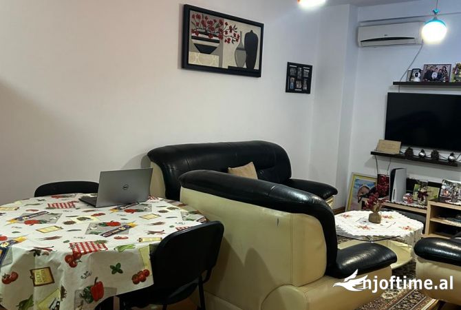Shtepi ne shitje 1+1 ne Tirane - 120,000 Euro