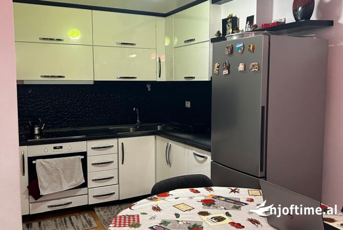 Shtepi ne shitje 1+1 ne Tirane - 120,000 Euro