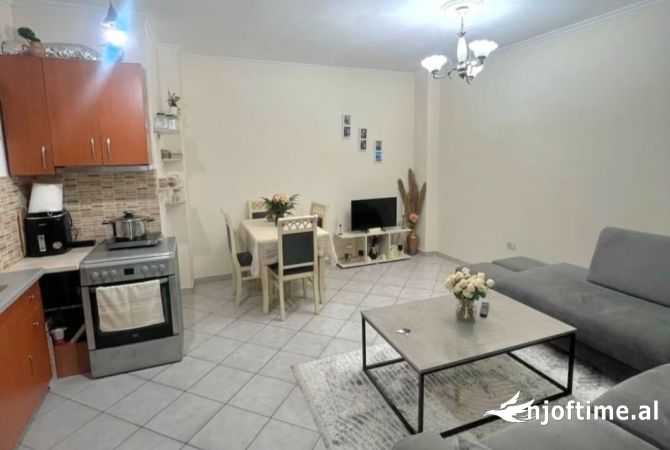 Shtepi ne shitje 2+1 ne Tirane - 86,000 Euro