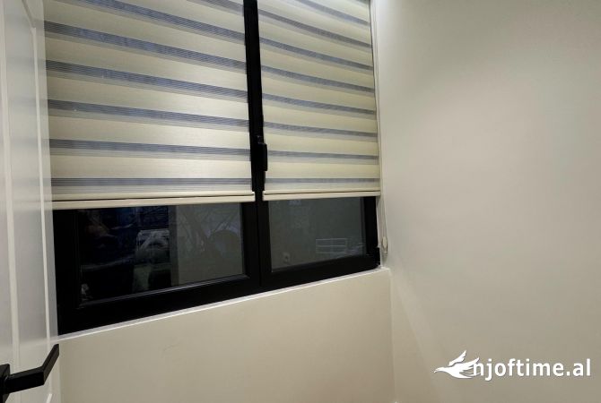 Shtepi ne shitje Apartament ne Tirane, 1+1, Mobilimi E mobiluar, Pagesa 184,000  Euro.
