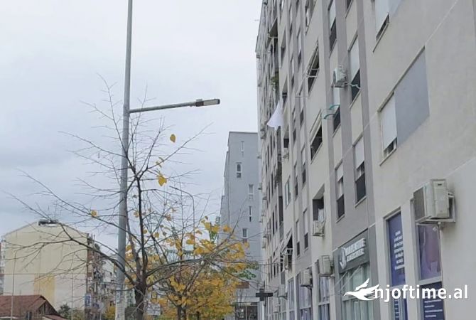 Ambient biznesi me qera 1+1 ne Tirane - 1,650 Euro