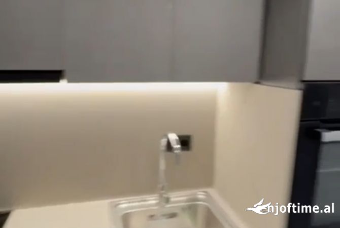 Shtepi me qera Garsoniere ne Tirane - 1,000 Euro