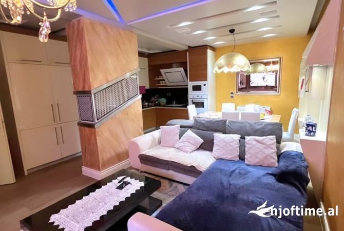 Shtepi ne shitje 3+1 ne Tirane - 175,000 Euro