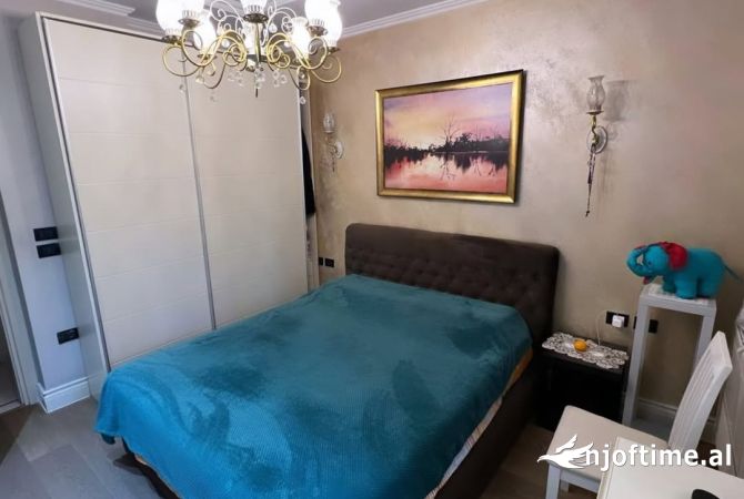 Shtepi ne shitje 3+1 ne Tirane - 175,000 Euro