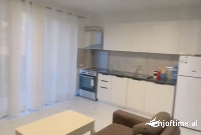 Shtepi ne shitje 2+1 ne Tirane - 140,000 Euro