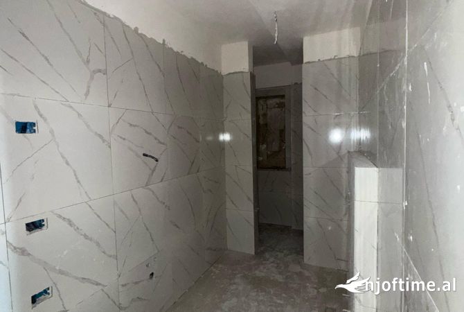 Shtepi ne shitje 1+1 ne Tirane - 103,000 Euro