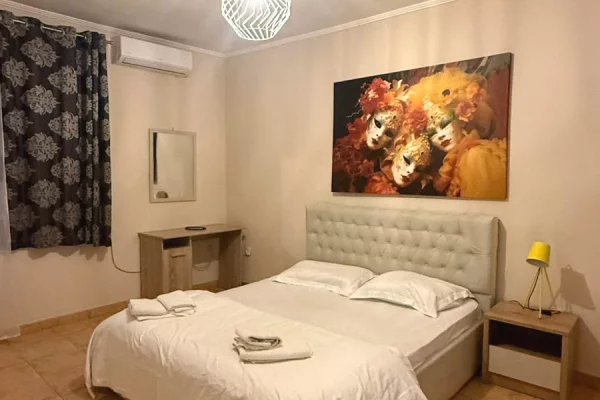 Shtepi me qera 2+1 ne Tirane - 600 Euro