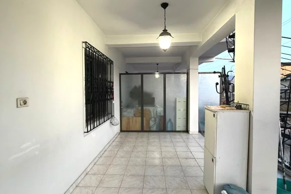 Shtepi me qera Apartament ne Tirane, 2+1, Mobilimi E mobiluar, Pagesa 65,000  Leke.