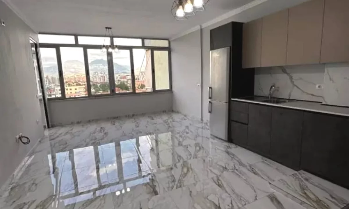 Shtepi ne shitje Apartament ne Tirane, 2+1, Mobilimi Bosh, pa mobiluar, Pagesa 145,000  Euro.