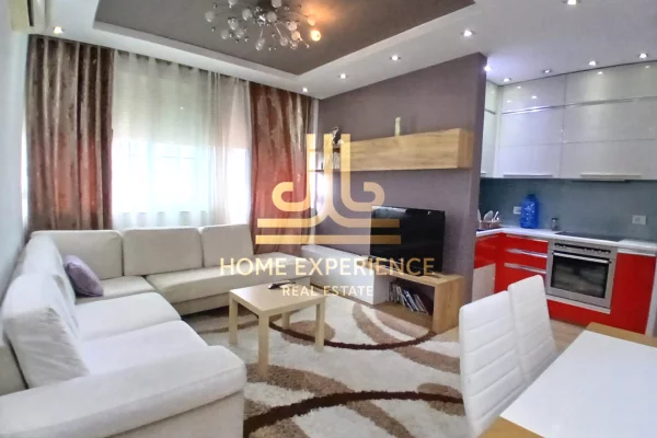 Shtepi me qera 2+1 ne Tirane - 55,000 Leke