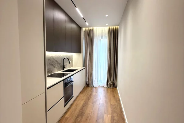 Shtepi me qera Duplex(shtepi me 2 kate) ne Tirane, 2+1, Mobilimi E mobiluar, Pagesa 1,500  Euro.