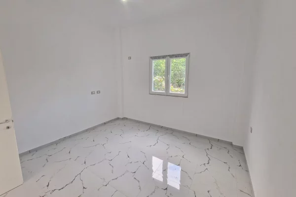 Private house for rent in Tirana 1+1, In Part