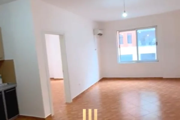 Jepet me qera apartament 1+1 bosh ne Astir