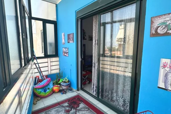 Shtepi ne shitje Apartament ne Tirane, 1+1, Mobilimi E mobiluar, Pagesa 85,000  Euro.