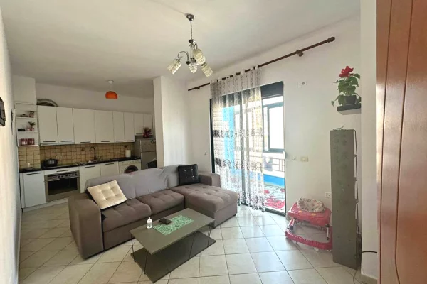 Shtepi ne shitje 1+1 ne Tirane - 85,000 Euro