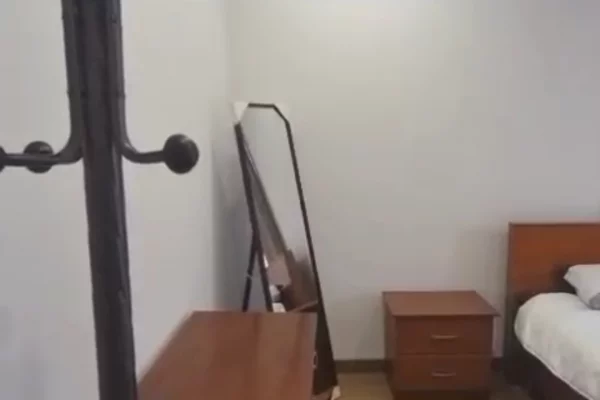 Shtepi me qera Apartament ne Tirane, 2+1, Mobilimi E mobiluar, Pagesa 77,000  Leke.