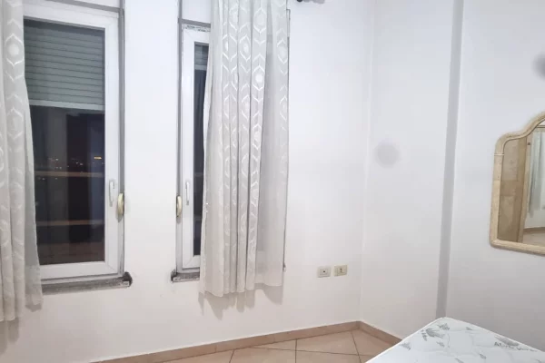 Shtepi me qera Apartament ne Tirane, 1+1, Mobilimi E mobiluar, Pagesa 50,000  Leke.