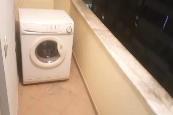 Shtepi me qera Apartament ne Tirane, 1+1, Mobilimi E mobiluar, Pagesa 35,000  Leke.