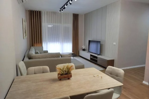 House for Rent 1+1 in Tirana - 70,000 Leke